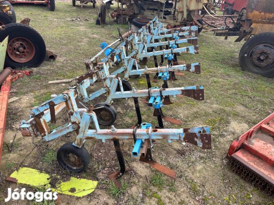 Omikron hidraulikus 6 soros sorközművelő kultivátor