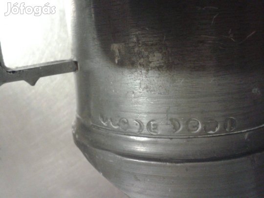 Ón kancsó/terménymérő hitelesítési jegyekkel