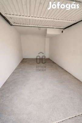 Önálló garázs eladó zárt udvarban  Széchenyikert, Debrecen