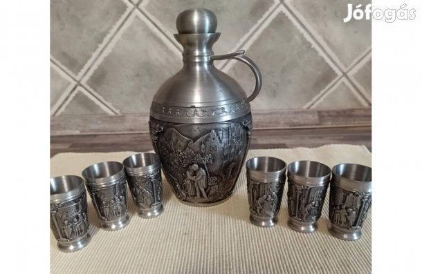 Ónból készült pálinkás készletet