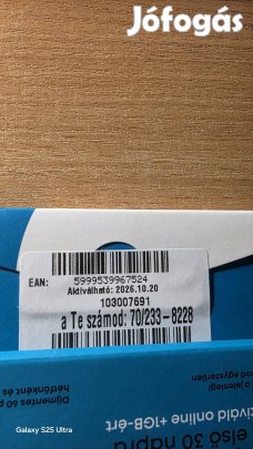 One könyű telefonszám 233.8228.