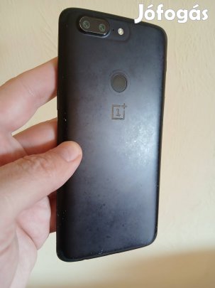 Oneplus 5T alkatrésznek 