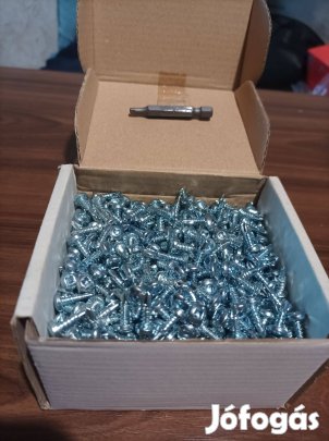 Önfúró Csavar D Fejű 4,2*13 1000DB