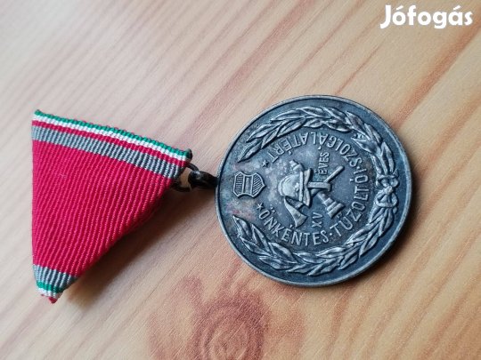 Önkéntes szolgálati régi kitüntetés Tűzoltó XV. éves 1958-as