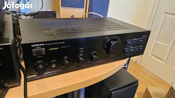 Onkyo A8130 Komoly Sztereo 4 Csatornás Erősítő !