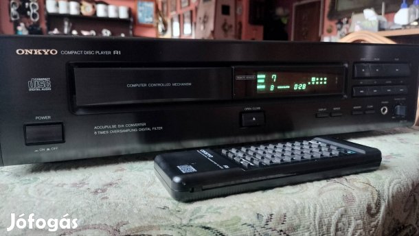 Onkyo CD lejátszó Gyári távirányítóval 