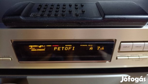 Onkyo Integra T-4711 csúcstuner távval