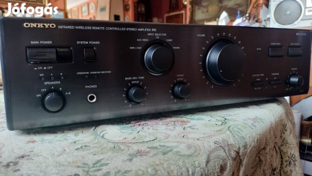 Onkyo Stereo erősítő patika állapotban 