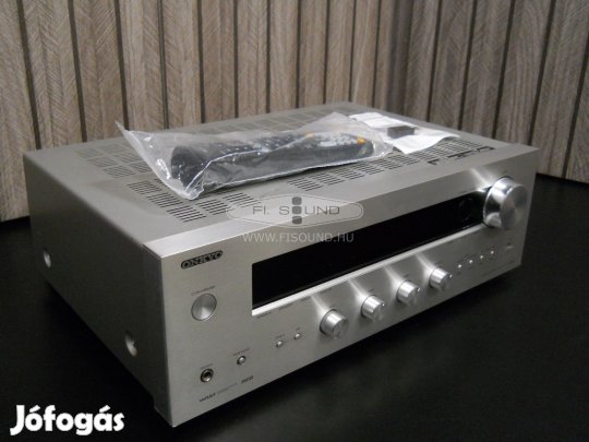 Onkyo TX-8050 , 2x140W, 8-16ohm, 4 hangfalas rádiós sztereo erősítő