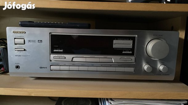 Onkyo TX-DS484 AV erősítő
