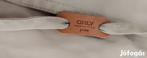Only női átmeneti kabát