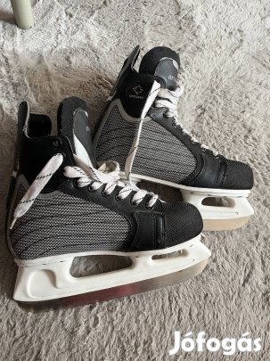 Ontario 41-es hoki korcsolya eladó!