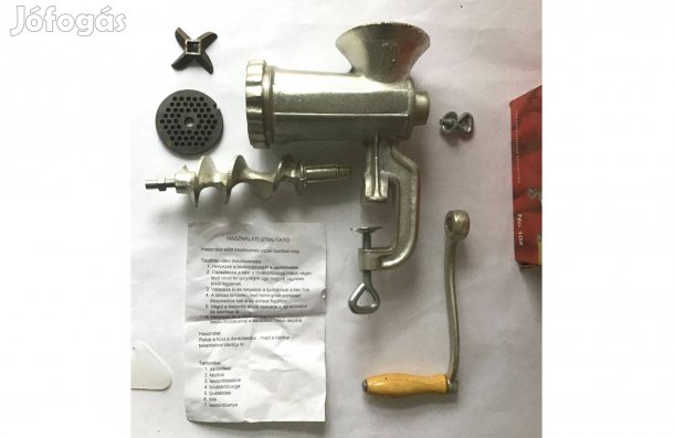 Öntött vas húsdaráló eredeti dobozában. 10-es (Új)