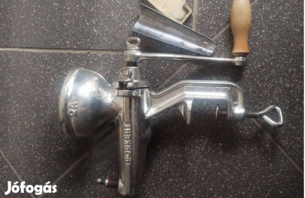 Öntöttvas gyümölcs- és búzafűprés paradicsom passzírozó daráló