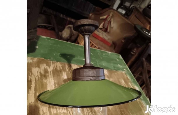 Öntöttvas lámpa, kül- beltérre, patinázott, kezelt állapotban, azonnal