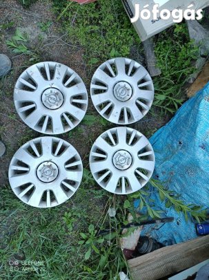 Opel 16"colos dísztárcsák eladók 