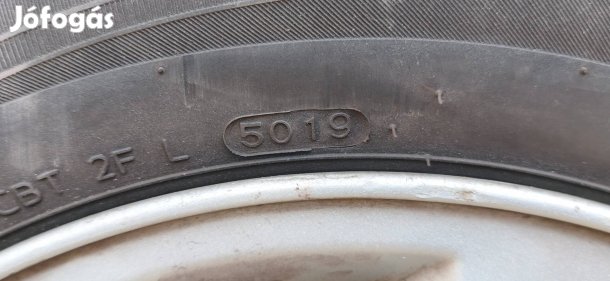 Opel 4x100 gyári felni , nyári gumikkal!