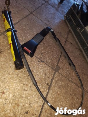 Opel Astra F Jobb Első Biztonsági Öv Csatlakozó + Övfeszítő