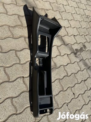 Opel Astra F gyári közép váltó körüli borítás hamutartó