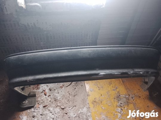 Opel Astra F hátsó lökhárító (Postázom is)