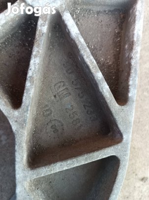 Opel Astra G Z16Xep váltótartó bak