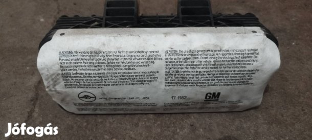 Opel Astra G utasoldali légzsák