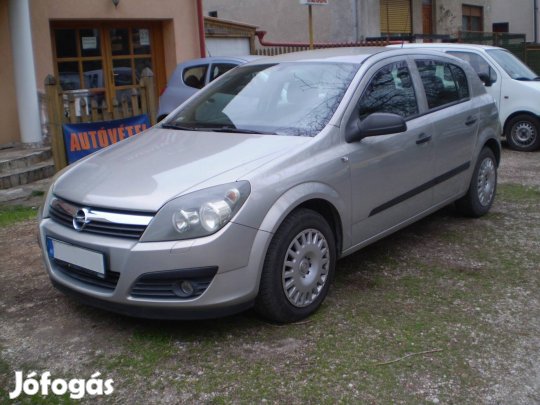 Opel Astra H 1.4 Essentia Plus Klíma Magyarországi