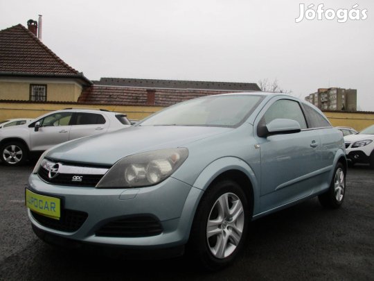 Opel Astra H 1.4 GTC Essentia