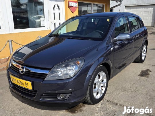 Opel Astra H 1.6 Cosmo