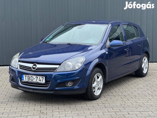Opel Astra H 1.6 Cosmo