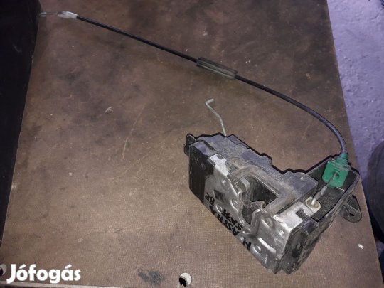 Opel Astra H Bal Első Ajtó Zárszerkezet + Központizár Motor