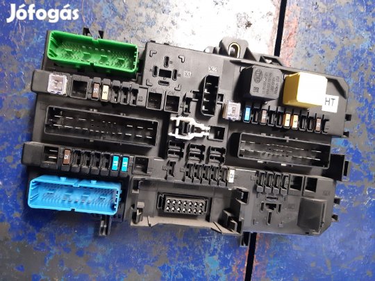 Opel Astra H Biztosítéktábla / Relé Tábla