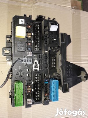 Opel Astra H Biztosítéktábla / Relé Tábla