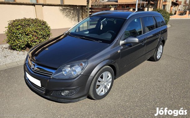 Opel Astra H Caravan 1.6 Cosmo