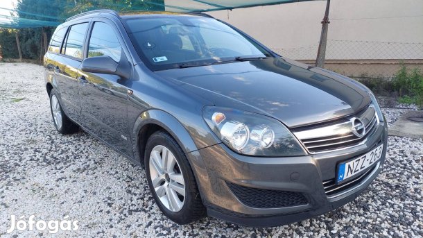 Opel Astra H Caravan 1.6 Essentia