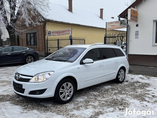 Opel Astra H Caravan 1.8 Enjoy (Automata)