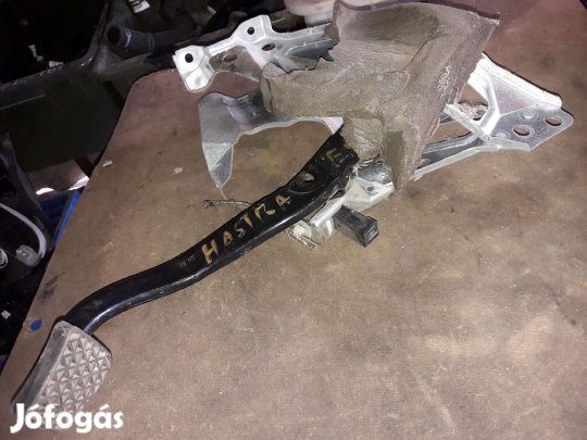 Opel Astra H Fékpedál