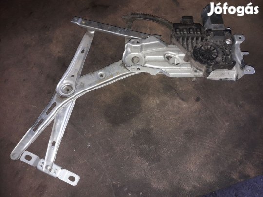 Opel Astra H Jobb Első Ablakemelő Szerkezet Elektromos