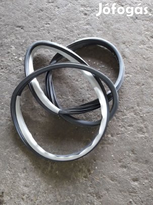 Opel Astra H Jobb Első Ajtó Gumikéder