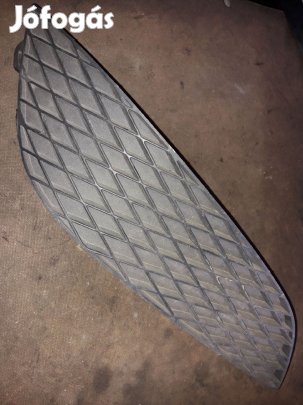 Opel Astra H Jobb Első Lökhárító Díszrács