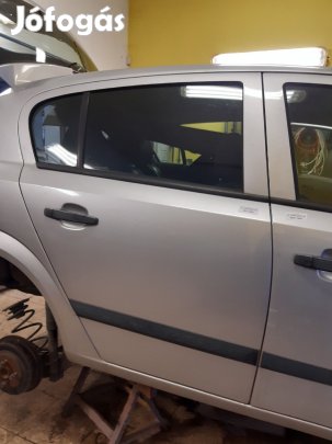 Opel Astra H Jobb Hátsó Ajtó