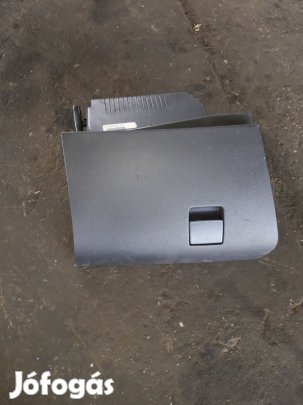 Opel Astra H Kesztyűtartó