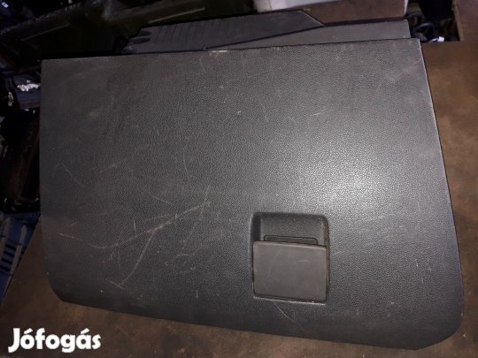 Opel Astra H Kesztyűtartó