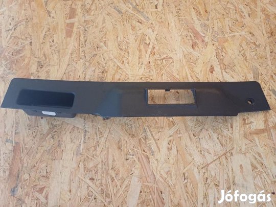Opel Astra H Kombi (2004-2009) Csomagtérajtó Alsó Díszléc