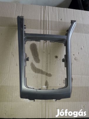 Opel Astra H Középkonzol Keret