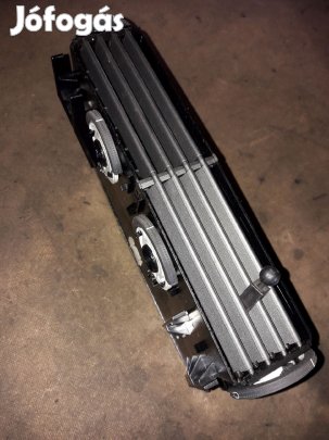 Opel Astra H Középső Szellőző