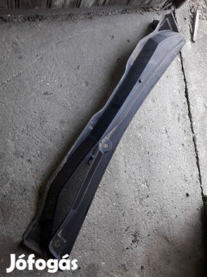 Opel Astra H Levélrács