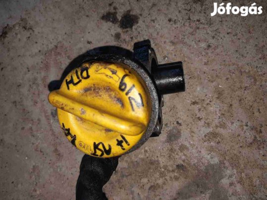 Opel Astra H Olaj Betöltő Cső