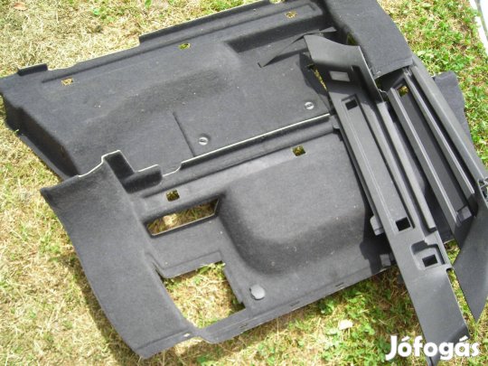 Opel Astra H Utastér / Csomagtér szövet és műanyag burkolatai