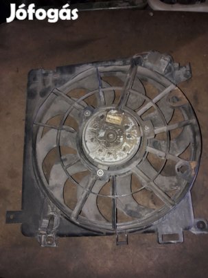 Opel Astra H Vízhűtő Ventilátor